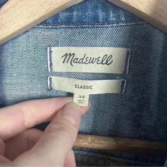 Madewell classic fit denim jacket women’s XS - Picture 4 of 9